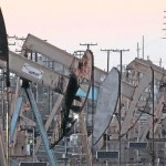 Petróleo cae por aumento de preocupaciones sobre reunión en Doha